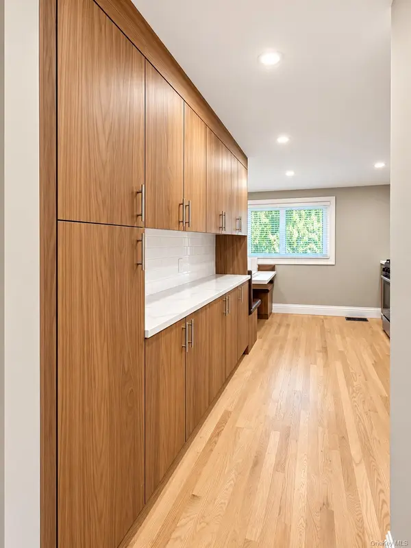 153 E Central AVE #2nd Floor, Pearl River, NY 10965