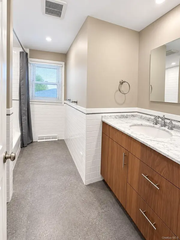 153 E Central AVE #2nd Floor, Pearl River, NY 10965