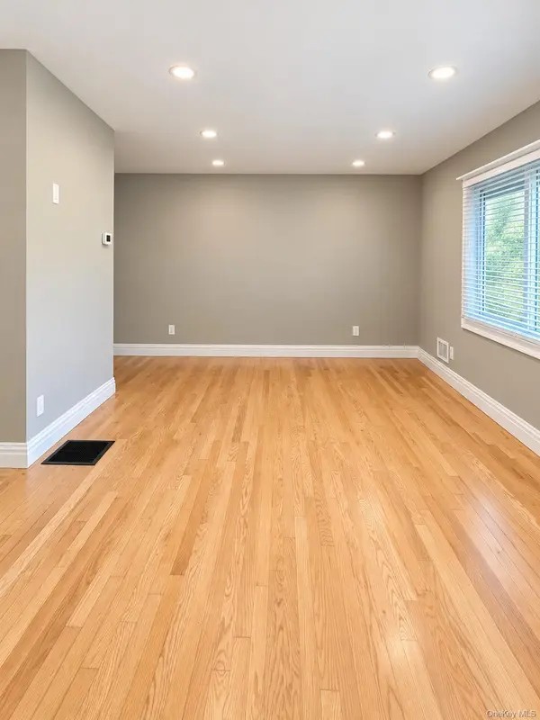 153 E Central AVE #2nd Floor, Pearl River, NY 10965