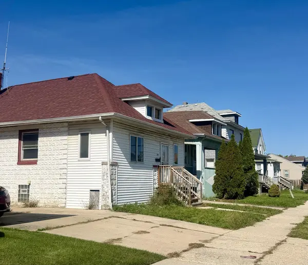608 S 9th AVE, Maywood, IL 60153