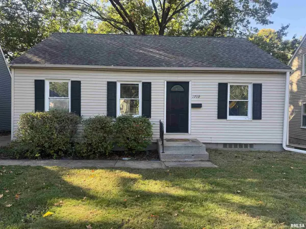 1709 W GILBERT AVE, Peoria, IL 61604