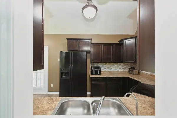 222 Dale Ter, Clarksville, TN 37042