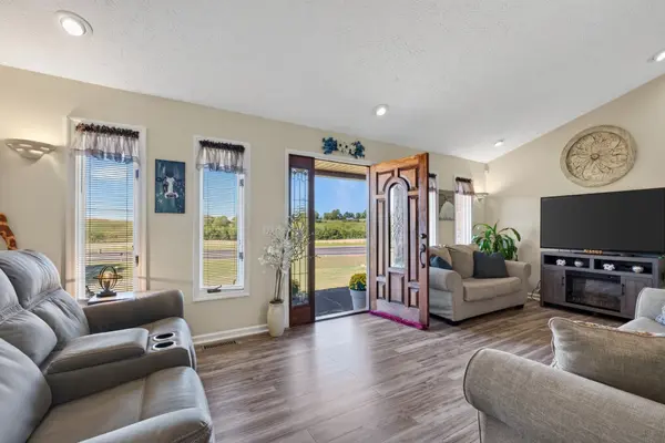 12476 Nashville Hwy, Liberty, TN 37095