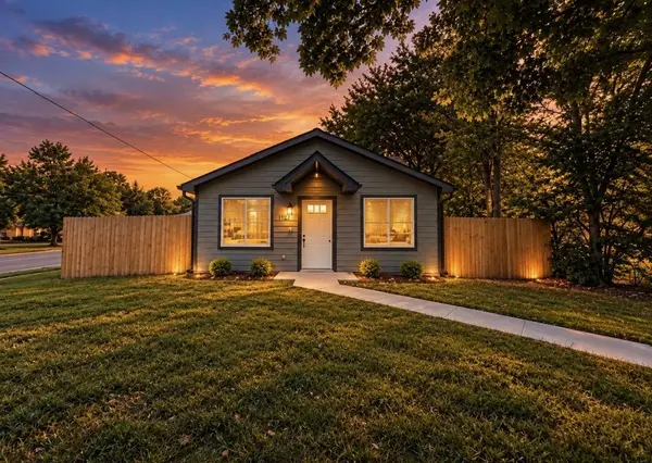 1927 E Looman, Wichita, KS 67219