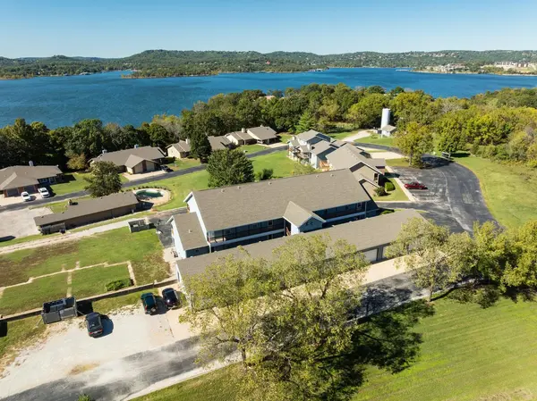 110 Kimberling Shores LN #5, Kimberling City, MO 65686