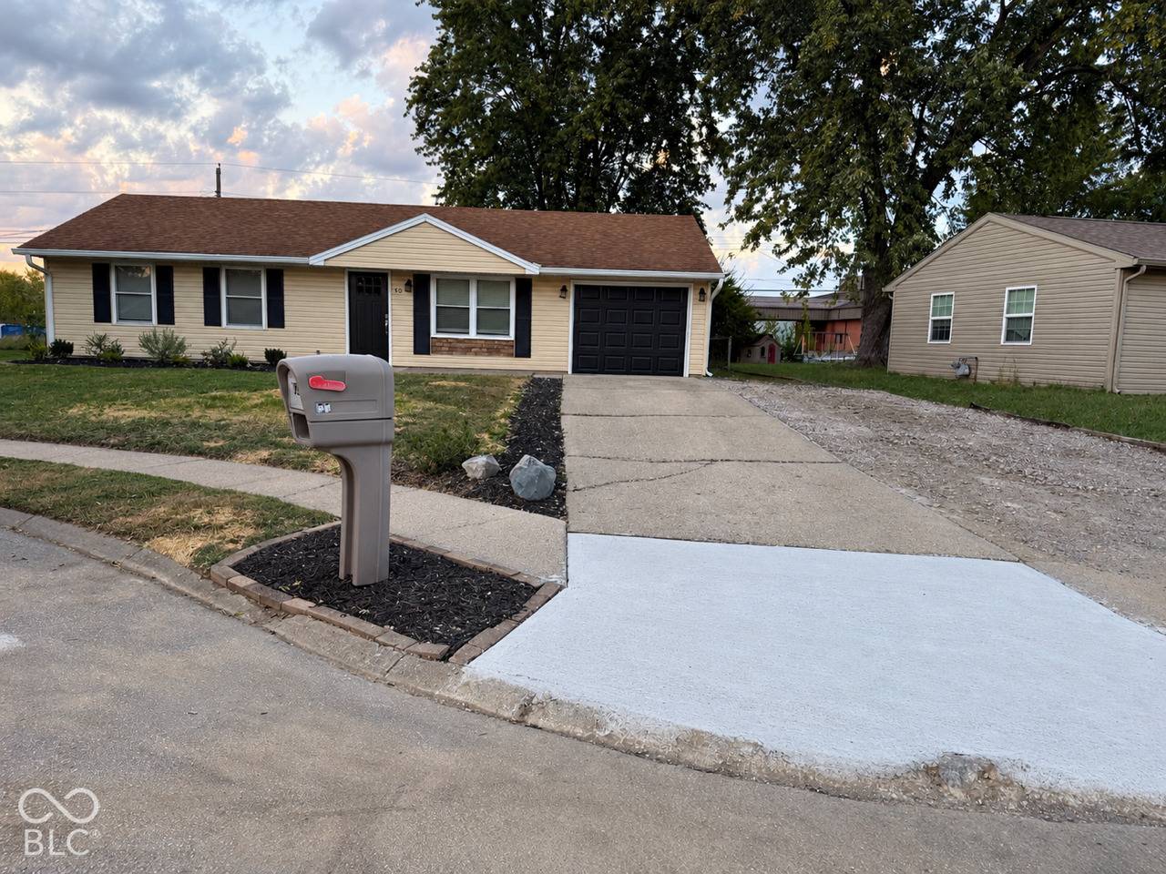 80 Bryant CT, Franklin, IN 46131
