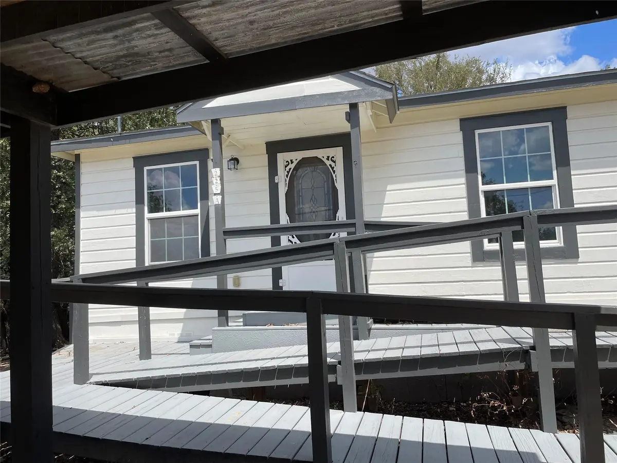 225A Old 71 #A, Cedar Creek, TX 78612
