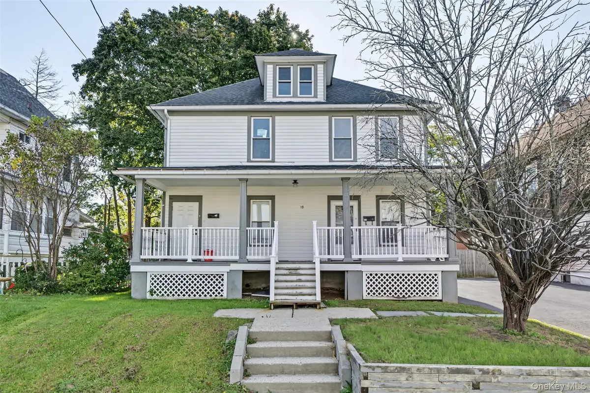 18 Chestnut ST #Left, Middletown, NY 10940