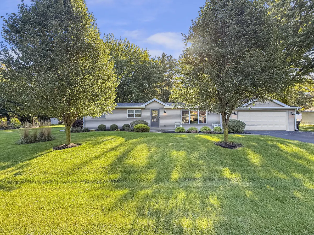 6011 Stevens ST, Byron, IL 61010
