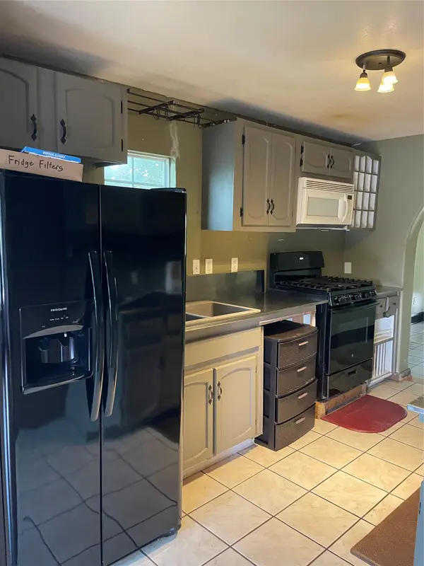 225A Old 71 #A, Cedar Creek, TX 78612