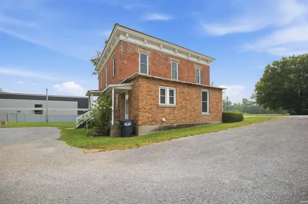 505 N Cavin ST, Ligonier, IN 46767
