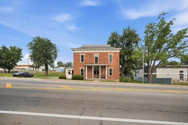 505 N Cavin ST, Ligonier, IN 46767