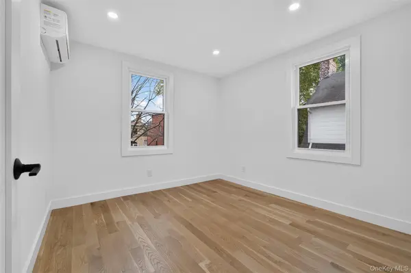3-10 150th #2nd Floor, Whitestone, NY 11357