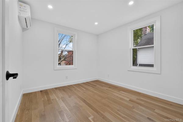3-10 150th #2nd Floor, Whitestone, NY 11357