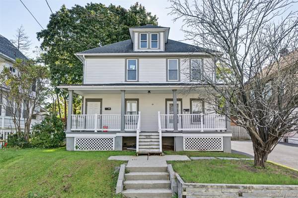 18 Chestnut ST #Left, Middletown, NY 10940