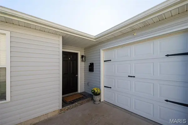 513 S 1st ST, Pacific, MO 63069
