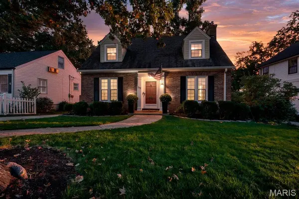 130 N Holmes AVE, St Louis, MO 63122