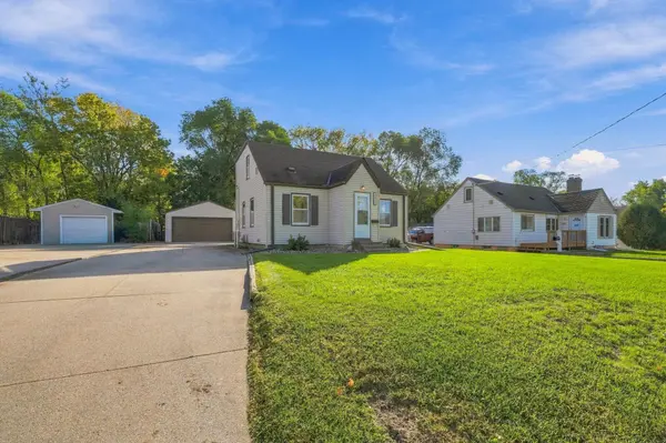 9917 Pleasant AVE S, Bloomington, MN 55420