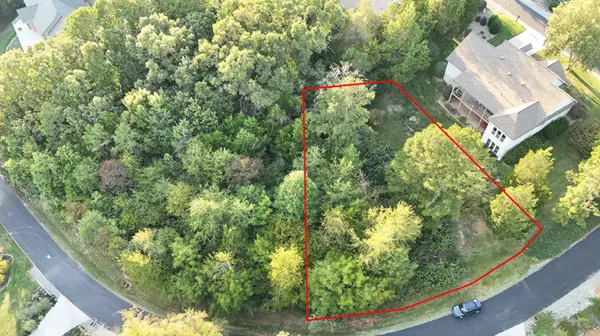 402 Shawnee Place, Loudon, TN 37774