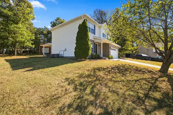 637 Martinsdale Ct, La Vergne, TN 37086