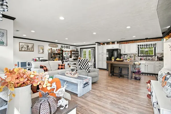 1570 White Dr, Lewisburg, TN 37091