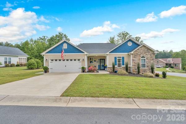 1115 King George CT, Lenoir, NC 28645