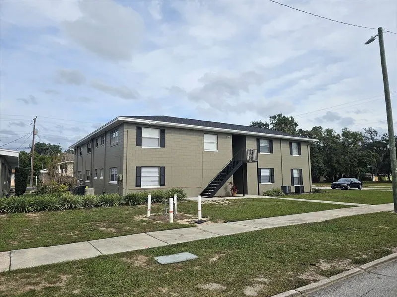 131 AVENUE B NE, Winter Haven, FL 33881