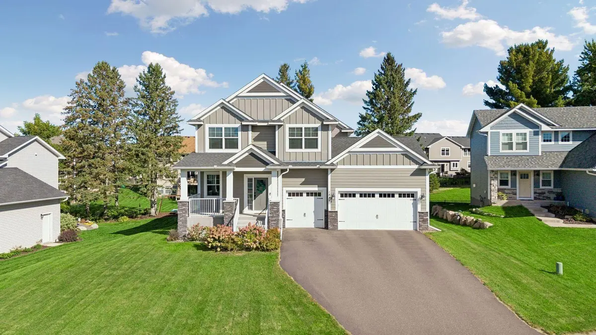 1845 White Pine CT, Stillwater, MN 55082