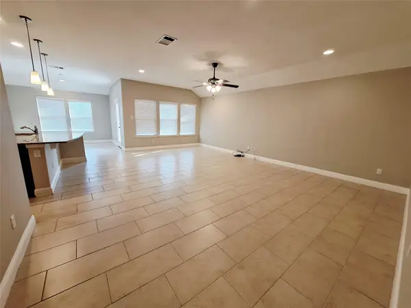 3304 De Torres CIR, Round Rock, TX 78665