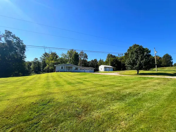 1105 E 200 N RD, Washington, IN 47501