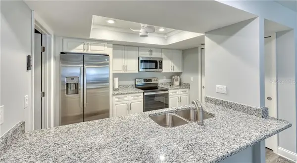 85 Golfview DR, Homosassa, FL 34446
