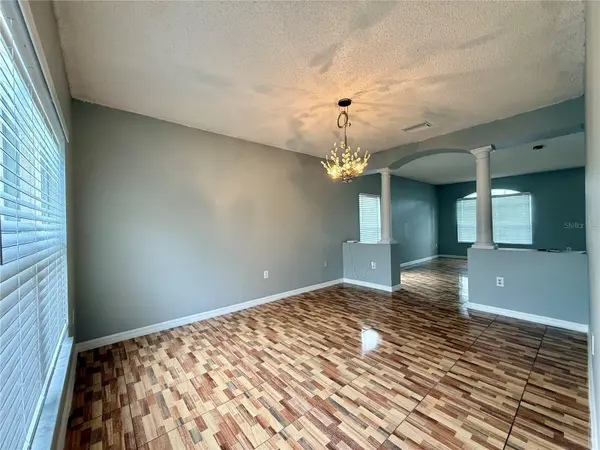 677 ELBRIDGE DR, Kissimmee, FL 34758