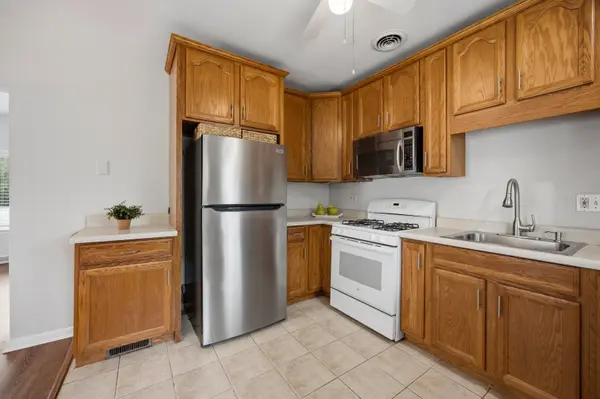 22 55th ST, Downers Grove, IL 60515