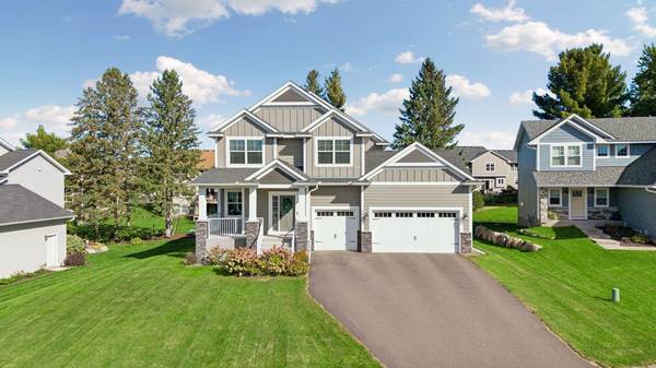 1845 White Pine CT, Stillwater, MN 55082