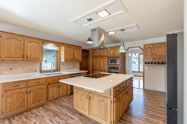 14008 Yellow Pine ST NW, Andover, MN 55304