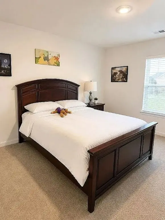 2352 Woodmeadow Dr, Clarksville, TN 37043