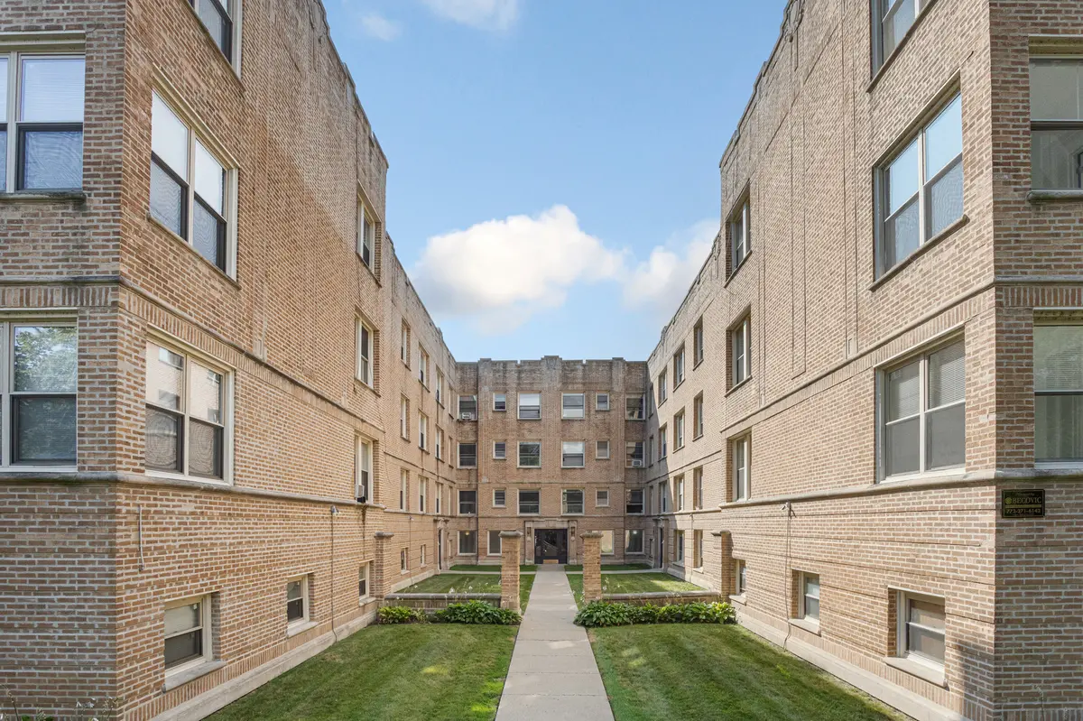 1631 W Chase AVE #3J, Chicago, IL 60626