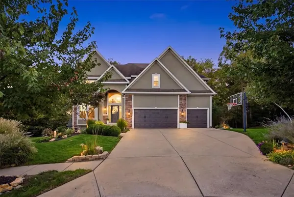 23811 W 121st ST, Olathe, KS 66061