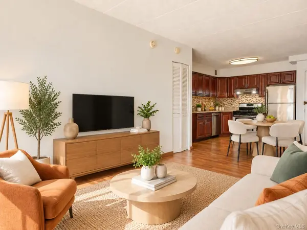 76-01 113th ST #6/D, Forest Hills, NY 11375
