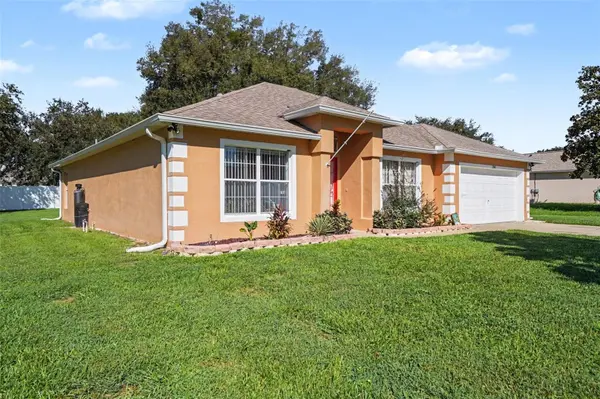 2303 WEATHERED WOOD DR, Leesburg, FL 34748