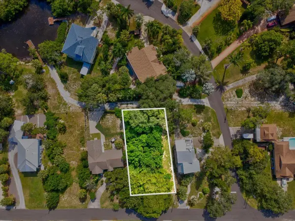 0 BLUFF BLVD, Holiday, FL 34691