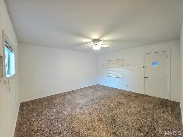 7816 Delmont ST, St Louis, MO 63123