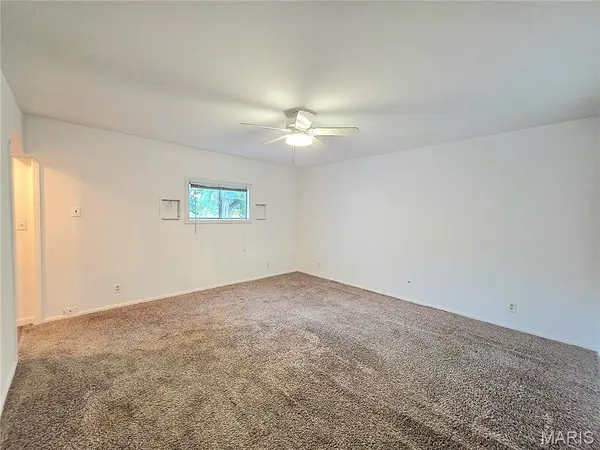 7816 Delmont ST, St Louis, MO 63123