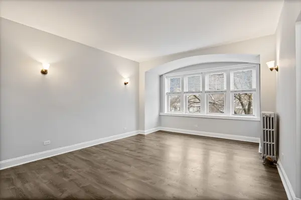 1608 W Sherwin AVE #202, Chicago, IL 60626