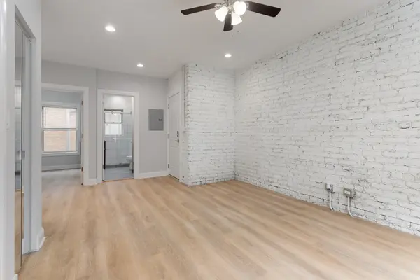 1629 W Chase AVE #1C, Chicago, IL 60626