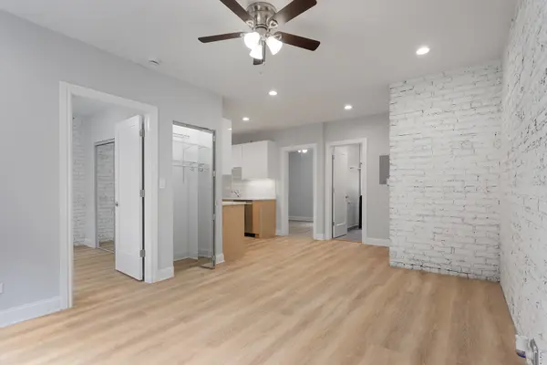 1629 W Chase AVE #1C, Chicago, IL 60626