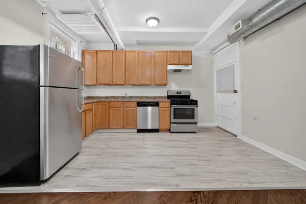 3325 N Lakewood AVE #GDN, Chicago, IL 60657