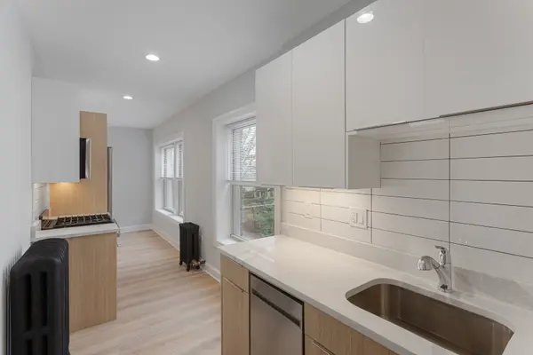 1631 W Chase AVE #3J, Chicago, IL 60626
