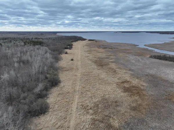 000 Youngs Bay Drive, Angle Inlet, MN 56711
