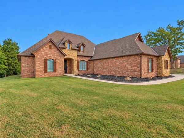 17013 Reedser WAY, Choctaw, OK 73020